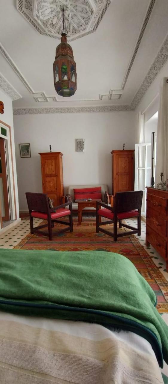Riad L'Ostale Εσαουίρα Εξωτερικό φωτογραφία